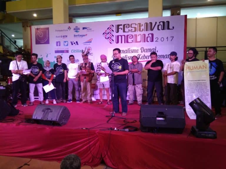 Deklasasi jurnalisme damai yang dimotori AJI Indonesia pada festival media di Solo medio 2017-Jubi