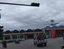 Ulah  Oknum Tidak Bertanggung Jawab Lampu Lalu Lintas Beberapa titik di Wamena tidak Berfungsi