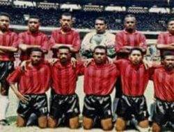 Persipura promosi ke divisi utama tahun 1993 hanya dengan 14 pemain saja