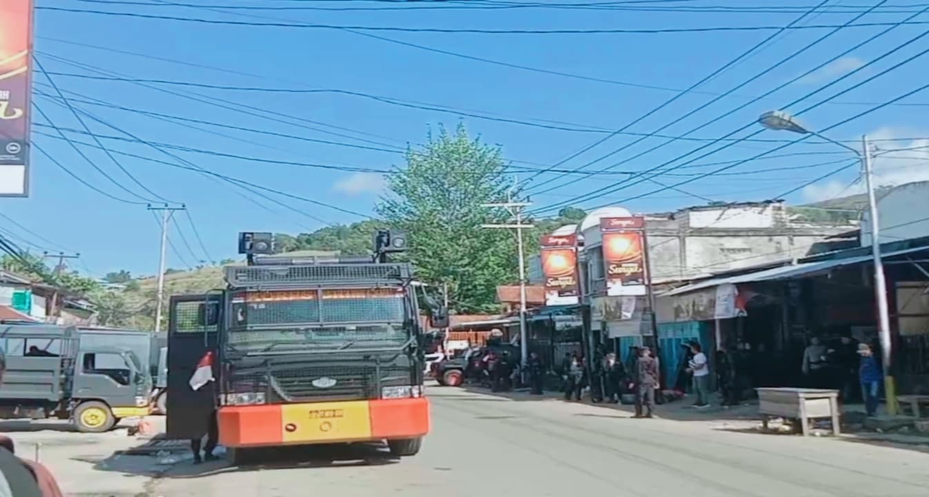 Kendaraan taktis milik Polisi dikerahkan di lokasi titik aksi yang akan digelar Petisi Rakyat Papua [PRP]-tangkapan layar/Jubi TV