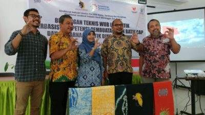 Pengusaha Batik Kota Jayapura Mengikuti Bimbingan Teknis berbasis Kompetensi 