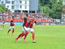 Persipura Raih Tiga Poin usai Taklukan Sulut United di Stadion Klabat Manado