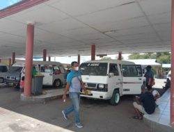 Harga BBM Naik, Sopir Angkutan Kota di Jayapura Mogok Angkut Penumpang