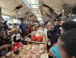 Menteri Perdagangan sebut Harga Bapok cenderung stabil di Pasar Remu Sorong PBD