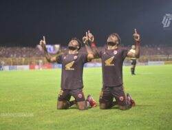 Yakob Sayuri dan Ricky Kambuaya dua Pemain Papua yang akan membela Timnas di Ajang AFF